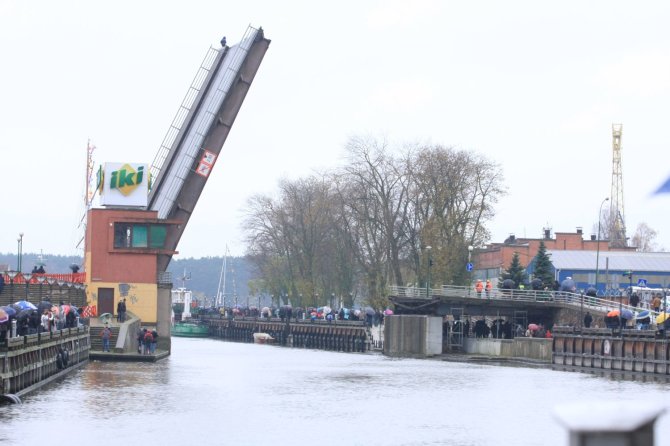 Aurelijos Kripaitės/15min.lt nuotr./Pilies tiltui Klaipėdoje rekonstruoti prireiks per 11 mln. Lt.