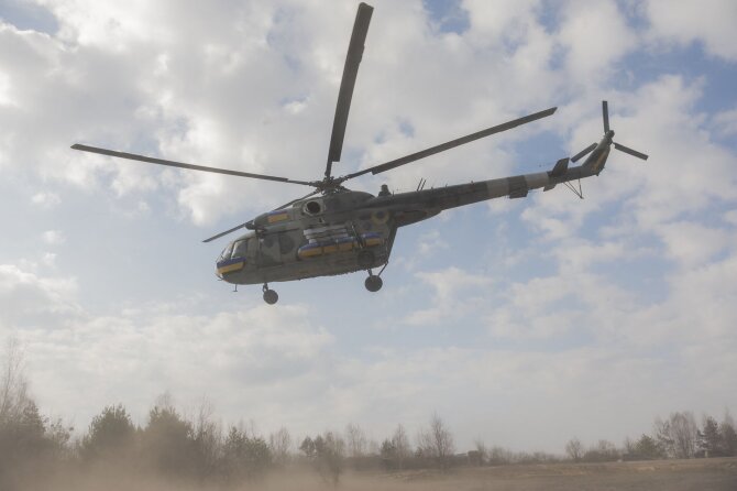 AFP/„Scanpix“ nuotr./Ukrainos sraigtasparnis Mi-8