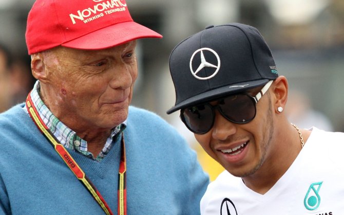 AFP/„Scanpix“ nuotr./Niki Lauda ir Lewisas Hamiltonas