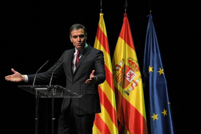 AFP/„Scanpix“ nuotr./Pedro Sanchezas Katalonijoje