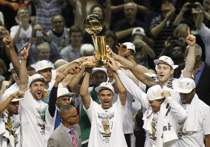 „Reuters“/„Scanpix“ nuotr./„Spurs“ ekipos triumpfas šių metų NBA sezone
