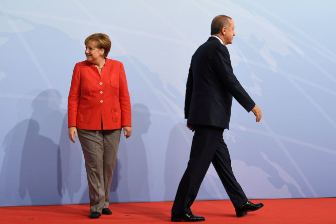 „Reuters“/„Scanpix“ nuotr./Angela Merkel ir Recepas Tayyipas Erdoganas
