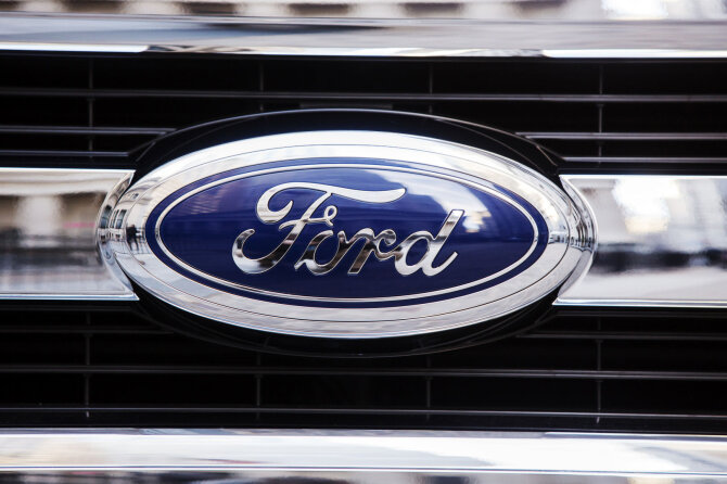 „Reuters“/„Scanpix“ nuotr./„Ford“ logotipas. Asociatyvi nuotr.