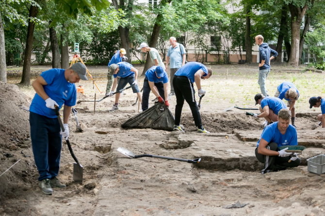 Sauliaus Žiūros nuotr./Archeologiniai kasinėjimai Vilniaus Vokiečių gatvėje.