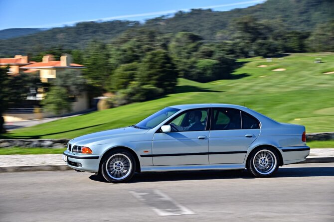 Autogid/5-os klasės BMW, vadinama „Slyva“ arba BMW