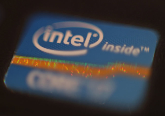 AFP/„Scanpix“ nuotr./„Intel“ procesoriaus etiketė