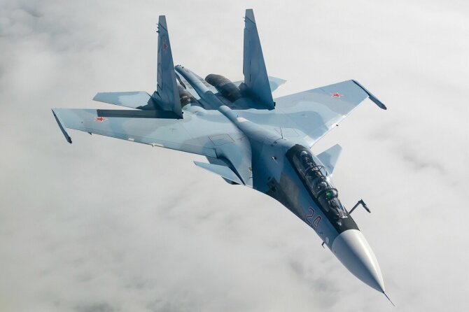 Wikipedia.org nuotr./Rusijos naikintuvas Su-30