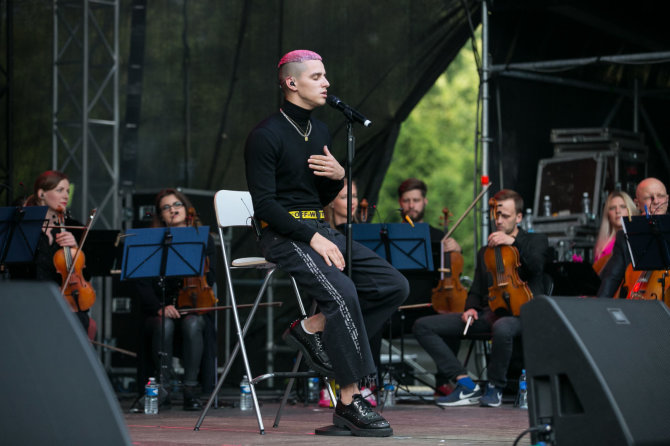 Žygimanto Gedvilos / 15min nuotr./Donato Montvydo akustinio koncerto akimirka