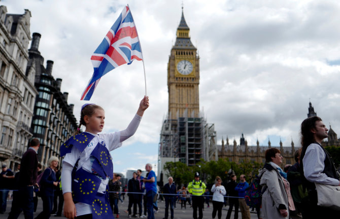 „Reuters“/„Scanpix“ nuotr./Eisena prieš „Brexit“