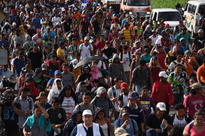 AFP/„Scanpix“ nuotr./Migrantai iš Hondūro