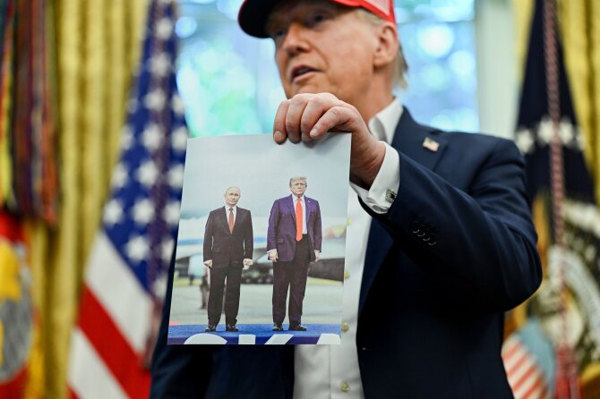CNP/Scanpix/Vladimiras Putinas ir Donaldas Trumpas