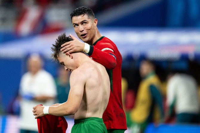 Vida Press nuotr./Francisco Conceicao ir Cristiano Ronaldo