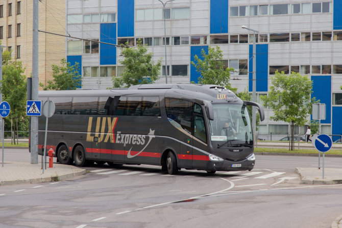„Lux Express“ pristato naują maršrutą į Varšuvą verslo klasės keliautojams