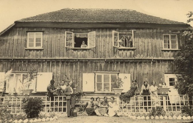 A.Zolyno asmeninio archyvo nuotr./Užvenčio dvaras apie 1930 m.