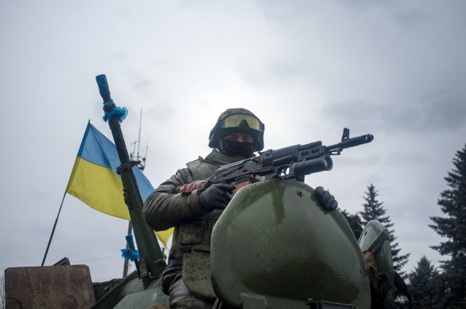 AFP/„Scanpix“ nuotr./Ukrainos karys Donceko regione