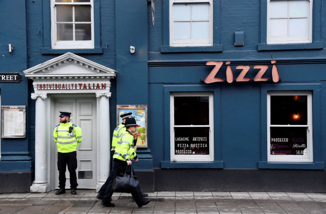 „Reuters“/„Scanpix“ nuotr./ „Zizzi“ restoranas, prie kurio buvo rastas sąmonę praradęs Sergejus Skripalis ir jo dukra Julija