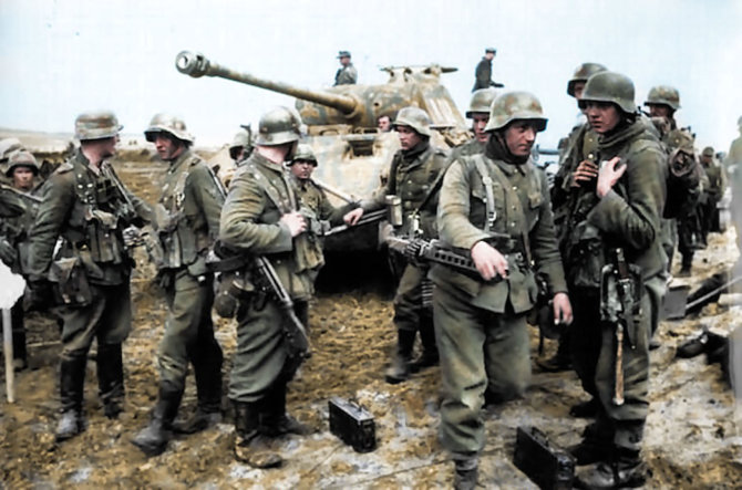 Vida Press nuotr./Nacių kariai Antrojo pasaulinio karo metu