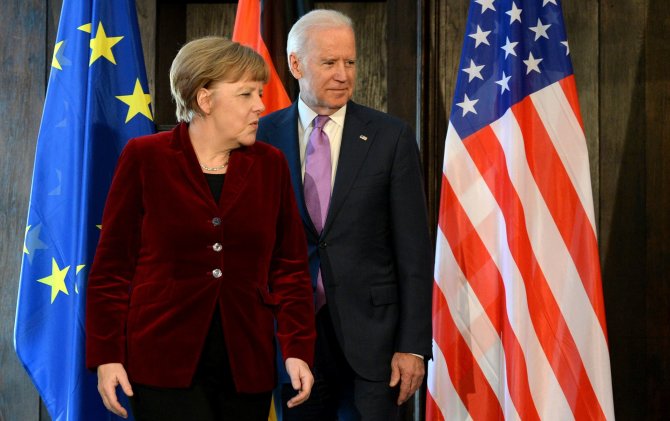 AFP/„Scanpix“ nuotr./Angela Merkel ir Joe Bidenas