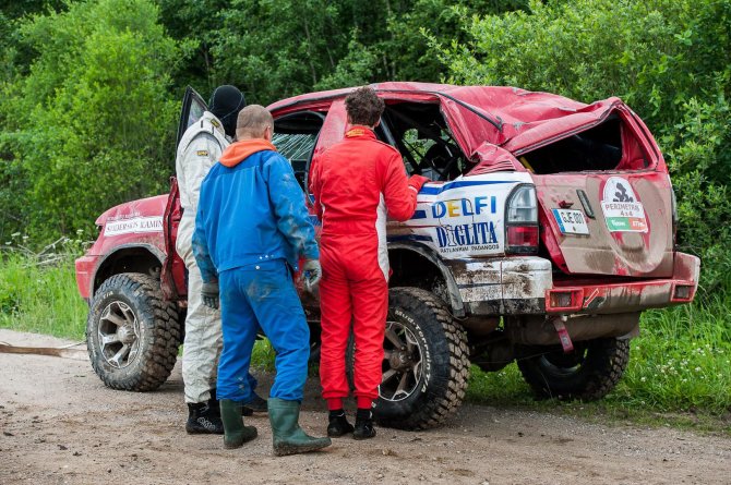 Jurgos Anusauskienės nuotr./„Toyota Land Cruiser“ avarija