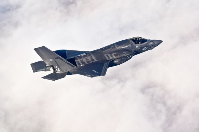 „Reuters“/„Scanpix“ nuotr./Naikintuvas F-35B