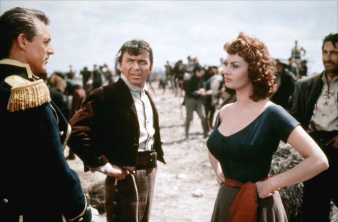 Vida Press nuotr./Cary Grantas, Frankas Sinatra ir Sophia Loren