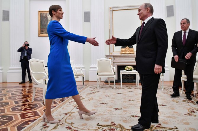 AFP/„Scanpix“ nuotr./K.Kaljulaid ir V.Putino susitikimas Maskvoje