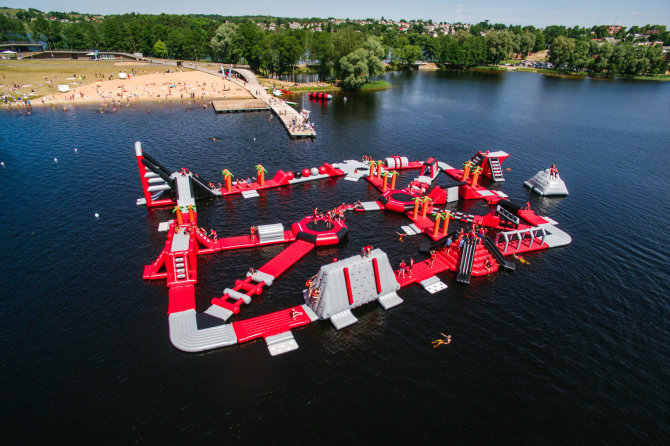 Festivalio „Galapagai“ nuotr./Water – Inn batutų parkas