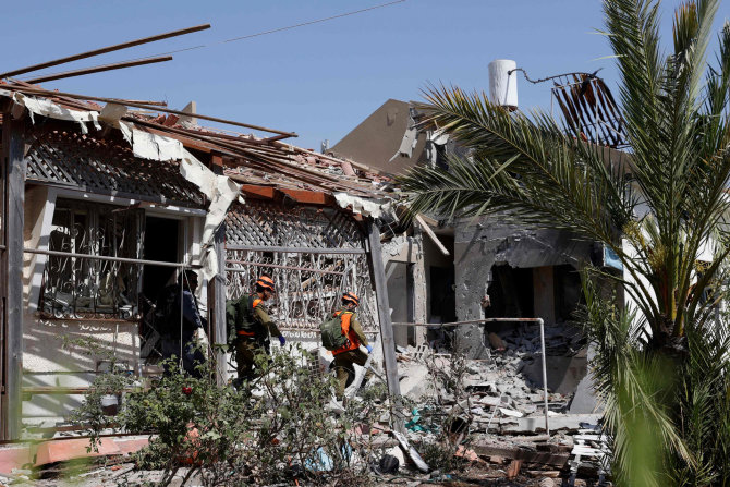 AFP/„Scanpix“ nuotr./Apgriautas namas Izraelyje