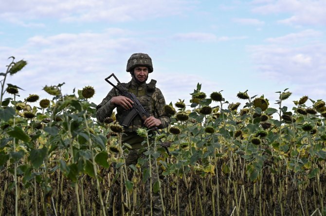 „Reuters“/„Scanpix“/Karas Ukrainoje