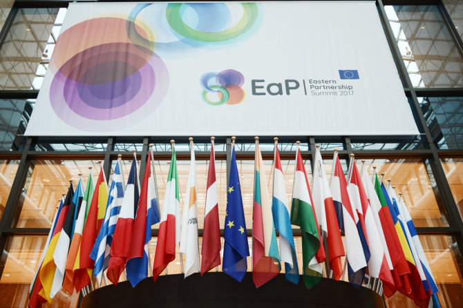 „Scanpix“ nuotr./Rytų partnerystės viršūnių susitikimas Briuselyje 2017 metais