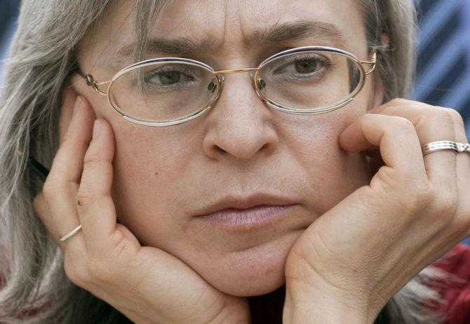 AFP/„Scanpix“ nuotr./Ana Politkovskaja 2005 metais