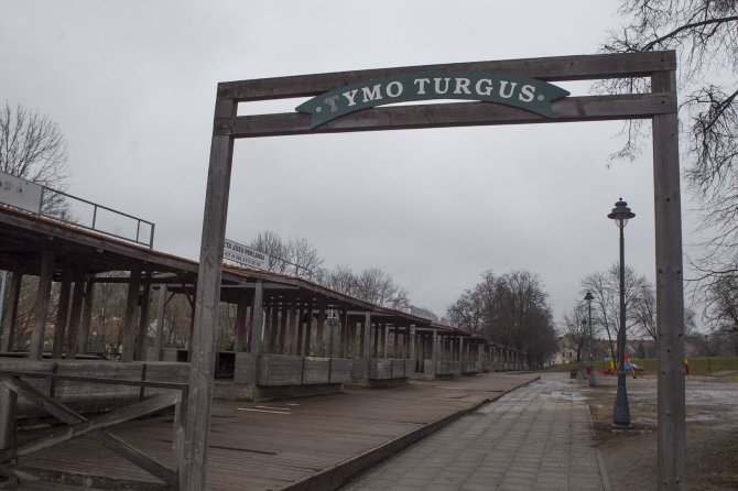 Irmanto Gelūno/15min.lt nuotr./Tymo turgelis šalia Užupio