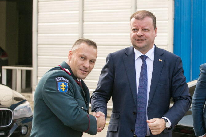Juliaus Kalinsko / 15min nuotr./Linas Pernavas ir Saulius Skvernelis