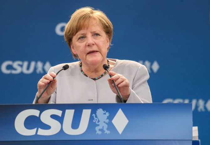 AFP/„Scanpix“ nuotr./Angela Merkel Miunchene