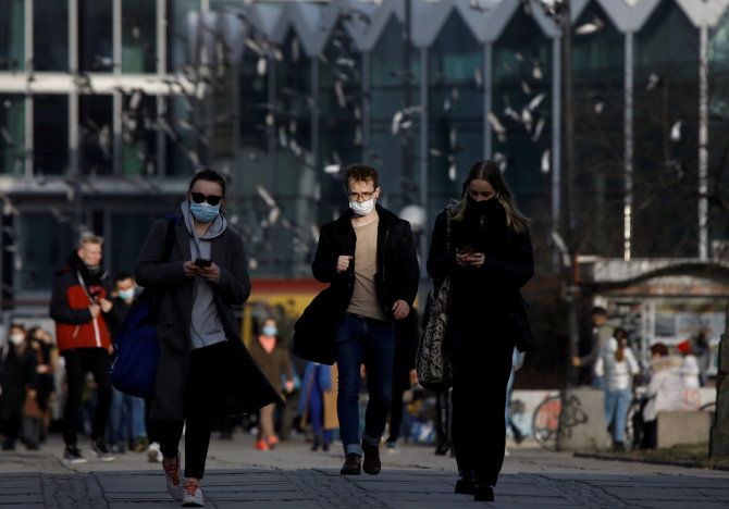 „Reuters“/„Scanpix“ nuotr./Varšuva per pandemiją