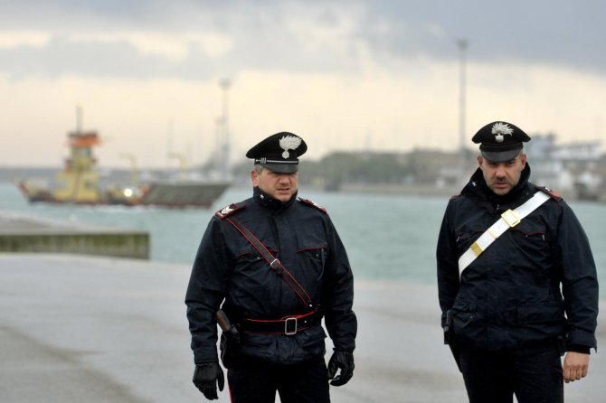 „Scanpix“/AP nuotr./Italijos policija