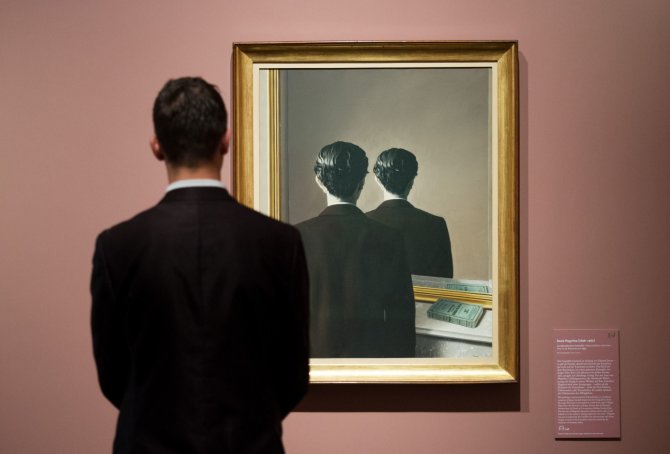 „Scanpix“/AP nuotr./Rene Magritteo paroda Vokietijoje