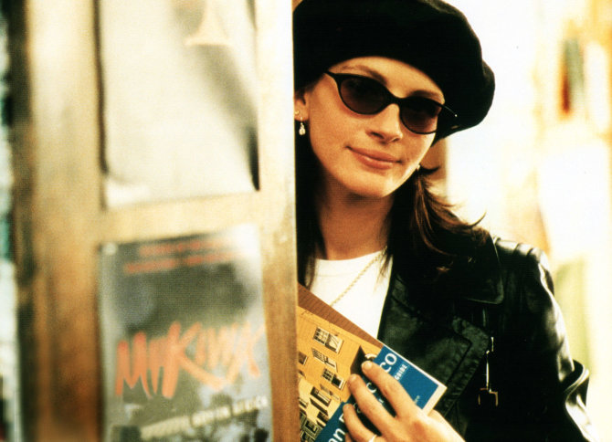 Vida Press nuotr./Julia Roberts filme „Noting Hilas“ (1999 m.)