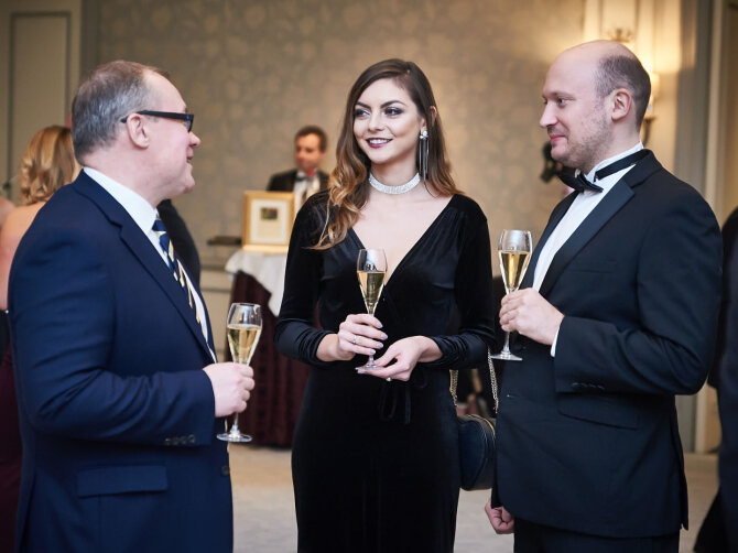 LCCUK nuotr./Saulenė Chlevickaitė-Survilienė su vyru Jonu Survila