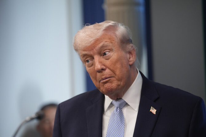 Donaldas Trumpas / Yuri Gripas - Abaca/Pool via CNP / ZUMAPRESS.com