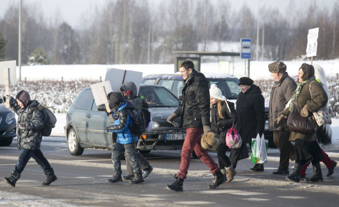 Luko Balandžio/Žmonės.lt nuotr./Akcija „Žalią šviesą saugiam vaikų keliui į mokyklas“