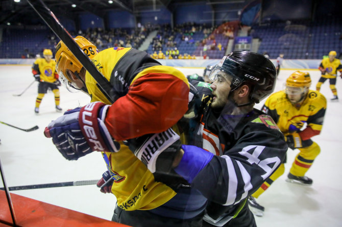 Juliaus Kalinsko / 15min nuotr./Kontinentinės taurės rungtynės: Vilniaus „Hockey Punks“ – Tartu „VALK494“