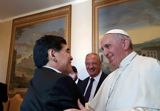 „Scanpix“ nuotr./Popiežius Pranciškus ir Diego Maradona