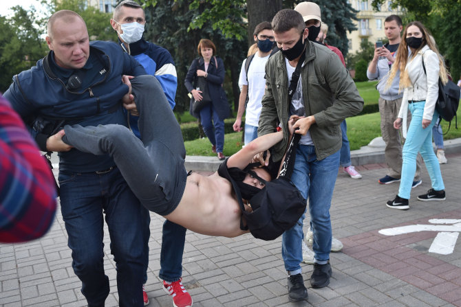 AFP/„Scanpix“ nuotr./Protestai Baltarusijoje