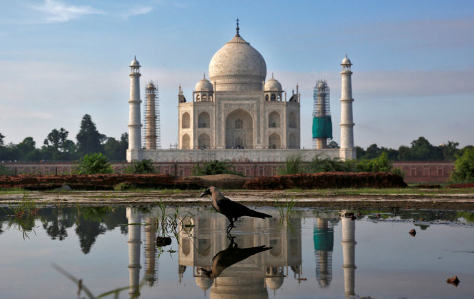 „Reuters“/„Scanpix“ nuotr./Tadž Mahal mauzoliejus Indijoje