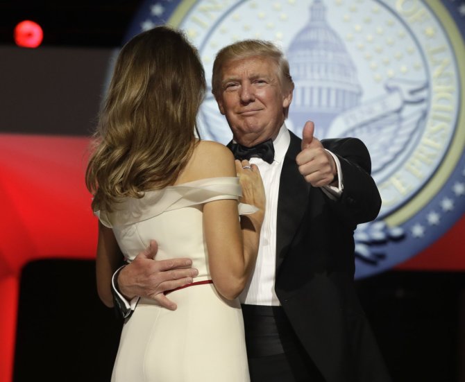 „Scanpix“ nuotr./Donaldas Trumpas ir Melania Trump
