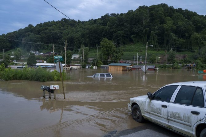 AFP/„Scanpix“ nuotr./Potvynis Kentukyje