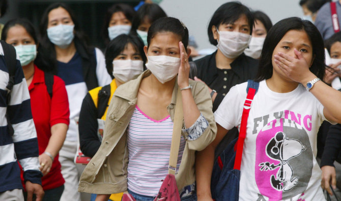 „Reuters“/„Scanpix“ nuotr./Kinijoje plinta SARS viruso atmaina