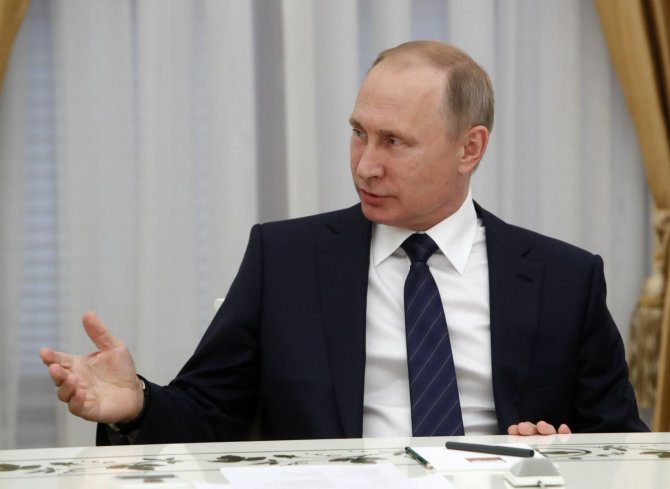 „Scanpix“/AP nuotr./Rusijos prezidentas Vladimiras Putinas – pažeidžiamesnis nei gali atrodyti