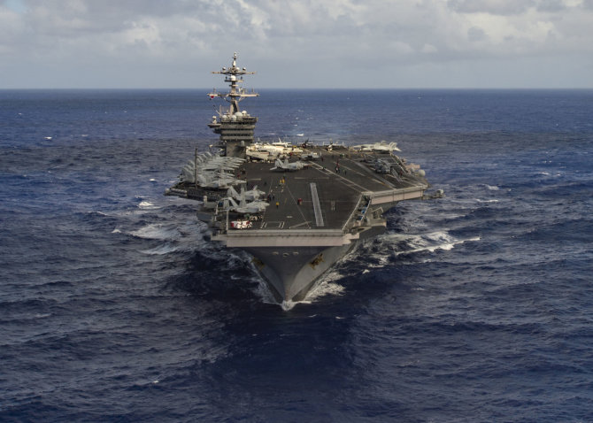 „Reuters“/„Scanpix“ nuotr./JAV lėktuvnešis „USS Carl Vinson“